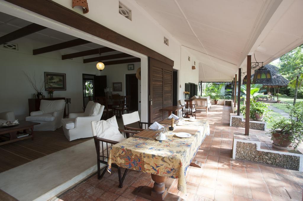 Diani House Hotel Diani Beach Ngoại thất bức ảnh